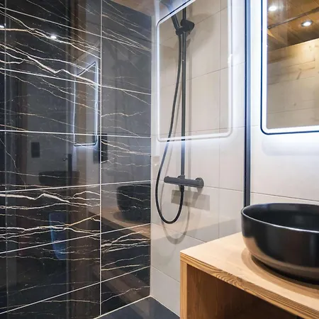 Montagne Renove, 6 Pers, Proche Pistes Et Commodites - Fr-1-637-59 Val Thorens